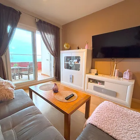 Evans Realty Bs Atico & Garaje & Piscinas & Padel Apartment Benalmadena